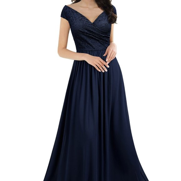 Miusol Dresses & Skirts - NWT Women's off-shoulder Maxi Dress